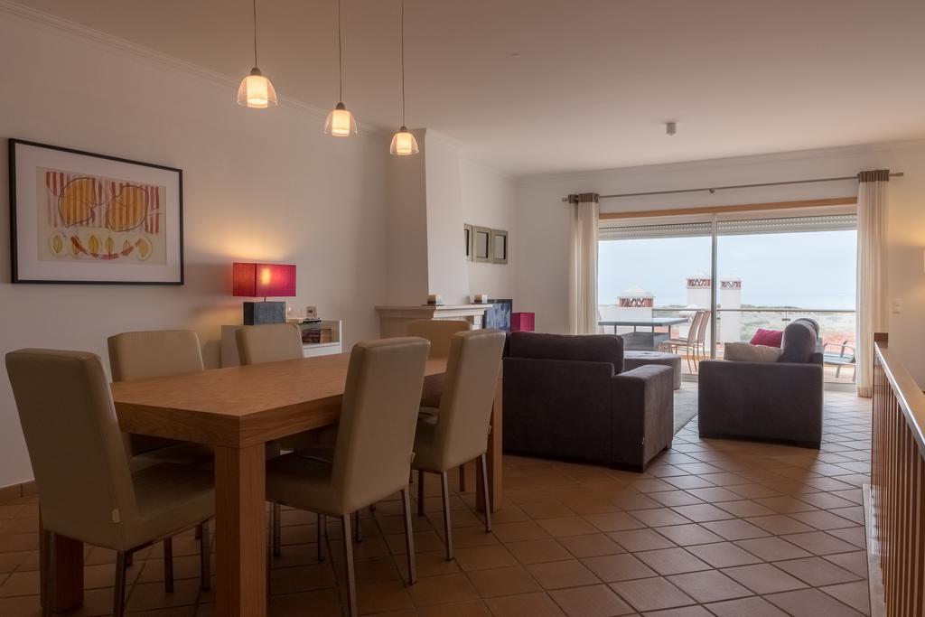 Maravilhoso T2 Vila Da Praia Amoreira  المظهر الخارجي الصورة